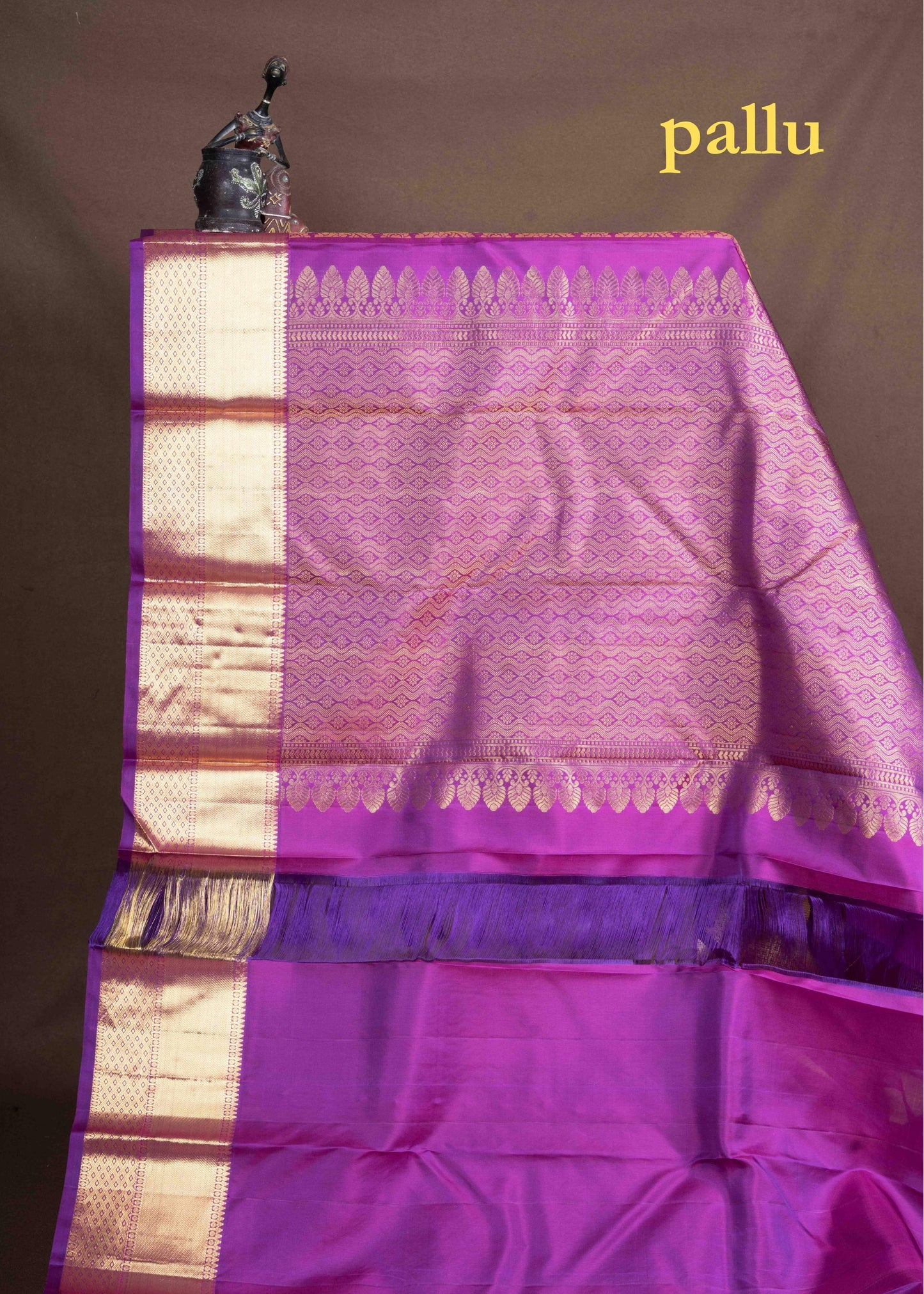 Kanjivaram Purple Pure Silk Jacquard Saree With Purple Blouse