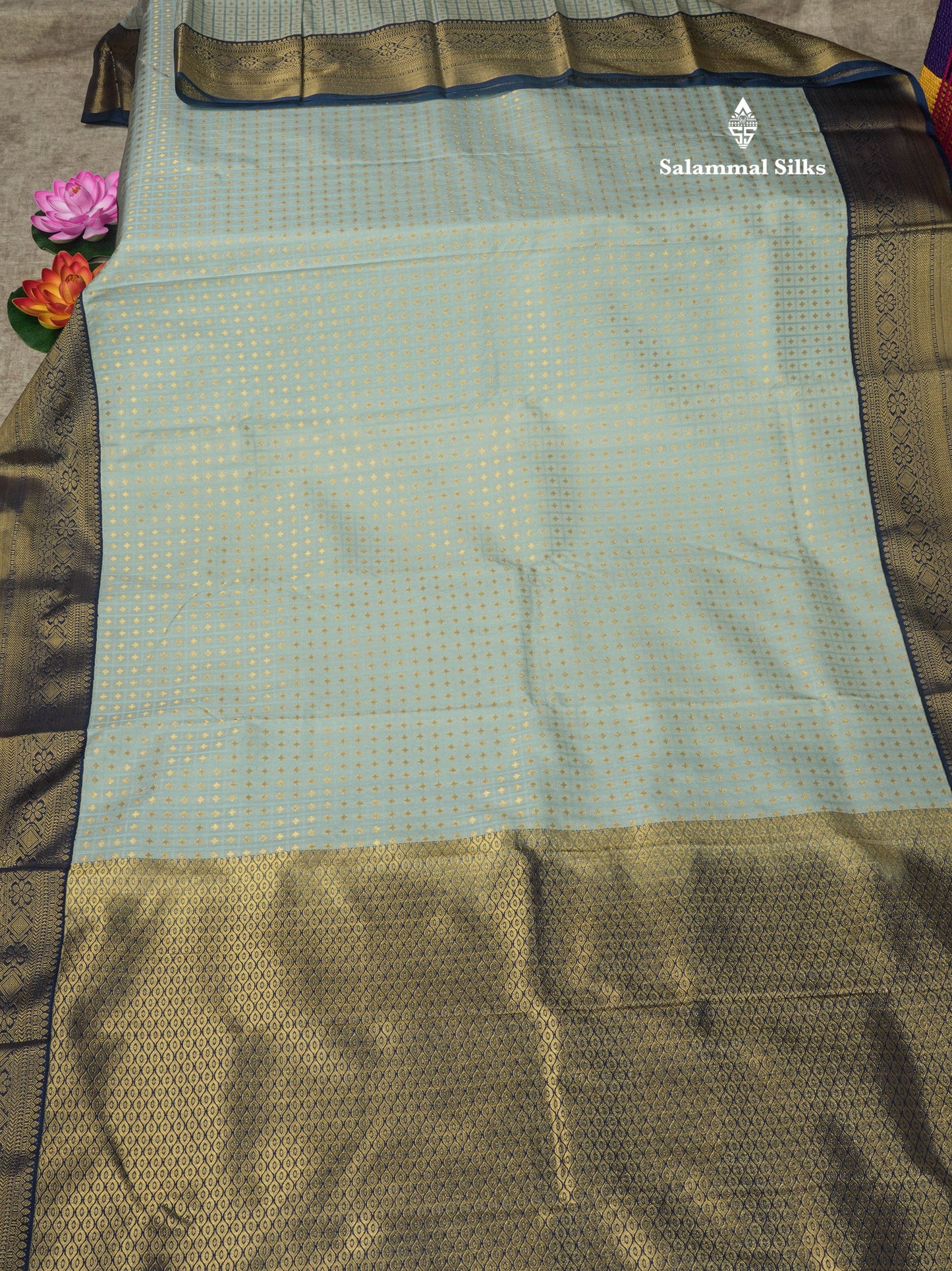 1000 Buttas Grey White Semi Silk Saree With Contrast Navy Blue Border