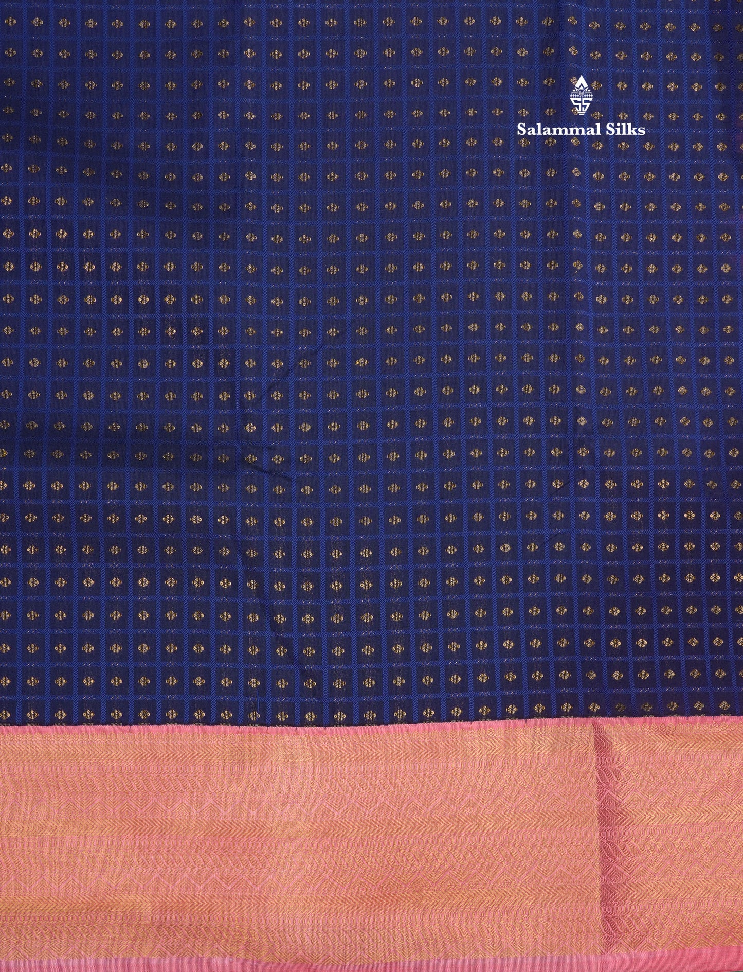1000 Buttas Light Peach Semi Silk Saree With Contrast Bottle Green Border