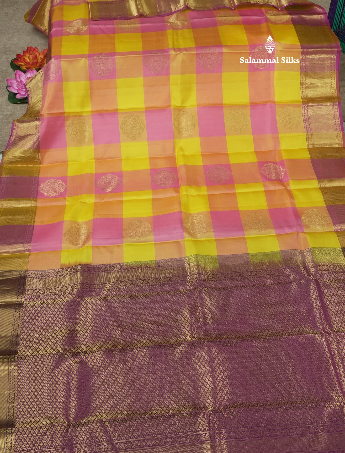 Beautiful Traditional Paalum Pazham Checks Pure Kanjivaram Silk Saree With Gold Zari Border