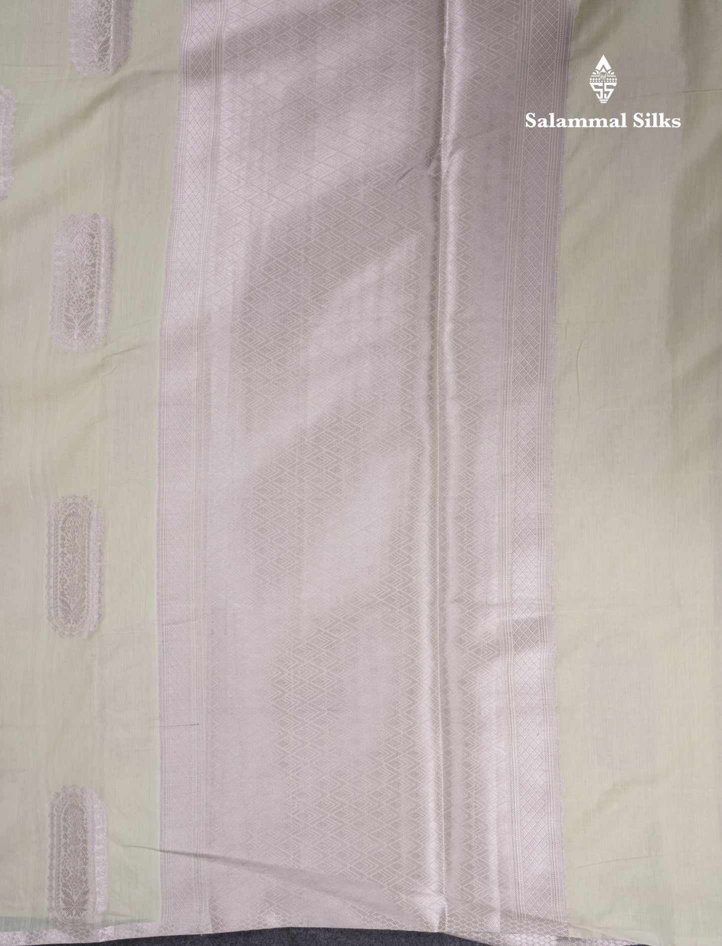 Pastel Blue Cotton Mix Saree With Small Zari Border