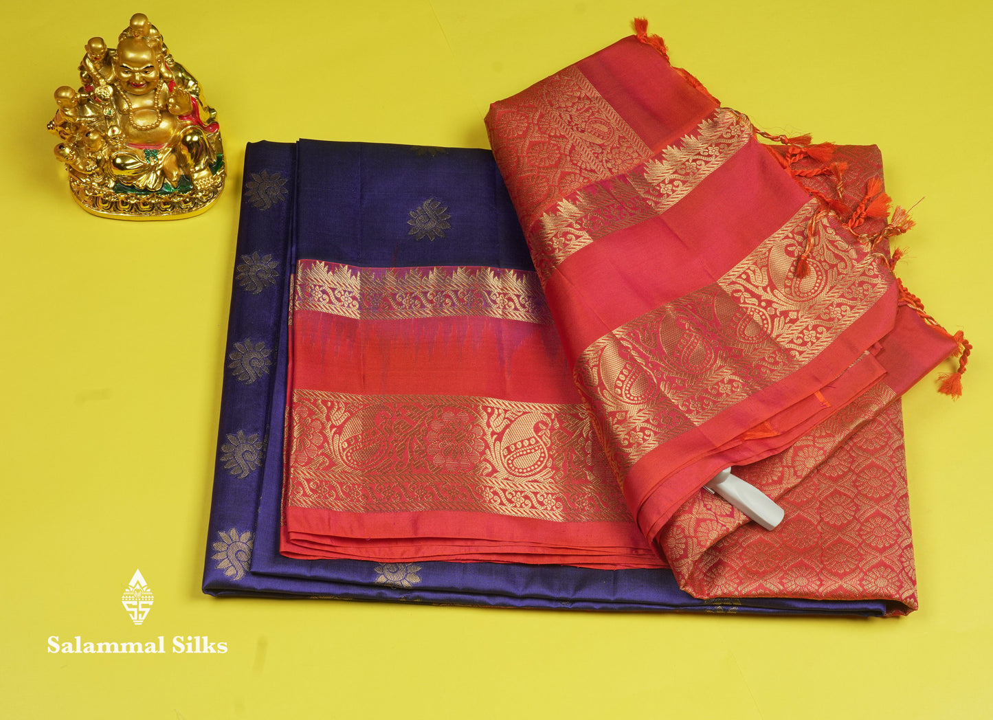 Beautiful Bottle Green Pure Kanjivaram Soft Silk Saree With Contrast Pinkish Orange Border
