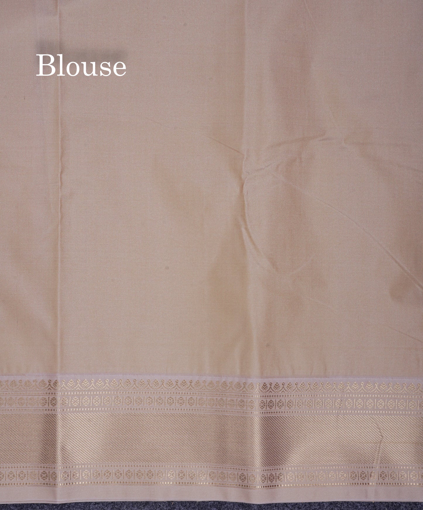 Beautiful Manthulir Green Alai Vaira Oosi Semi Silk Saree With Contrast Cream Traditional Medium Border