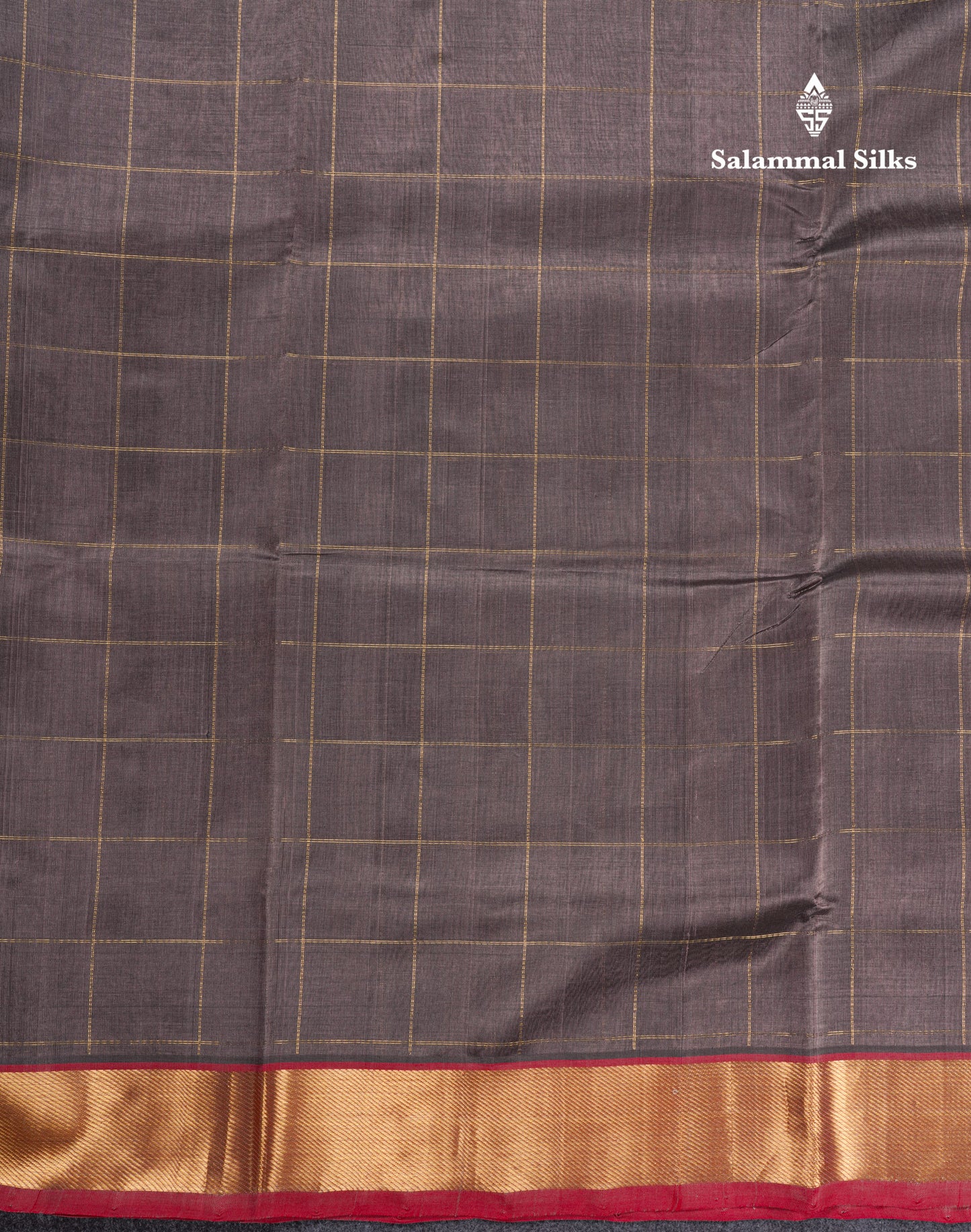 Grey Pure Silk Cotton Saree With Contrast Chilly Red Blouse