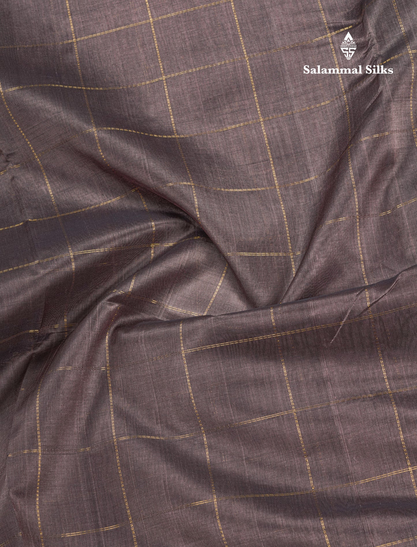 Grey Pure Silk Cotton Saree With Contrast Chilly Red Blouse