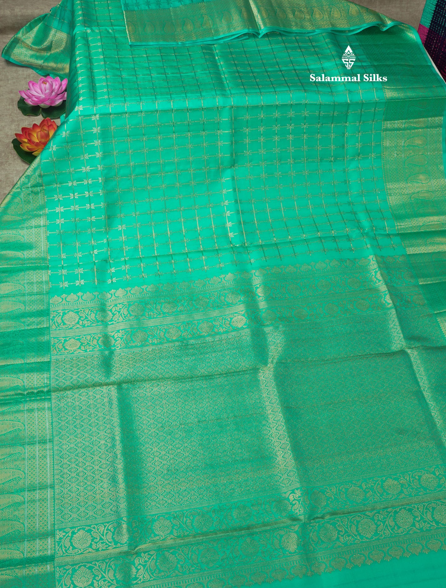 Sapphire Green Bridal Pure Kanjivaram Silk Saree With Self Border