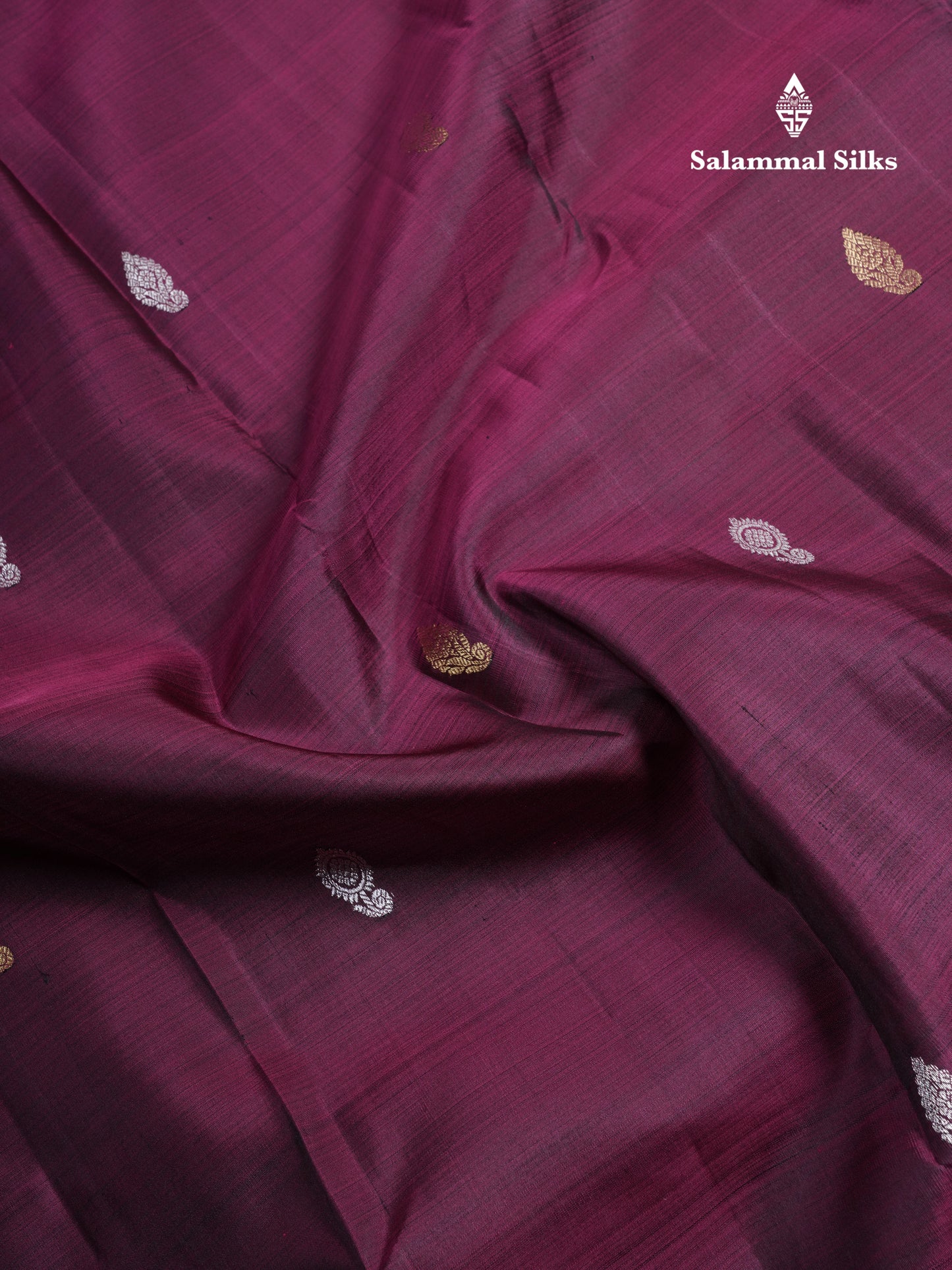 Dual Tone Magenta Pure Kanjivaram Silk Saree With Contrast Dark Brown Double Border