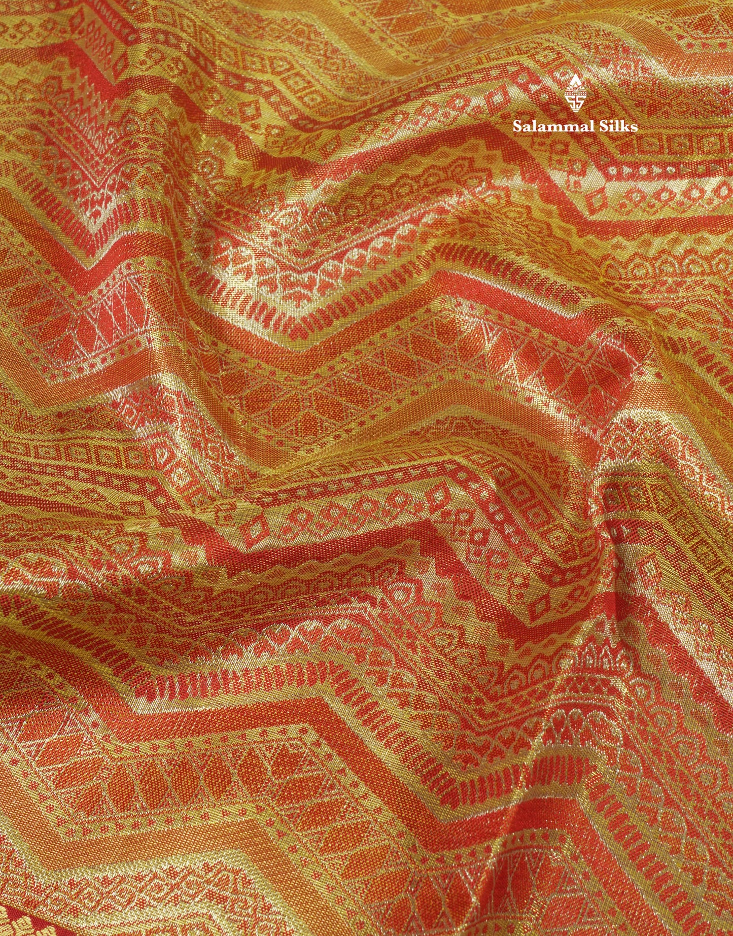 Geometric Multicolour Tissue Fancy Bridal Pure Kanjivaram Silk Saree With Contrast Red Border