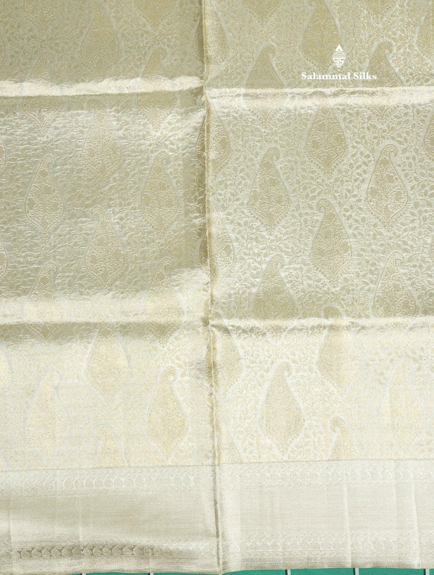 Beautiful Silver Pure Kanjivaram Silk Saree (2G) Zari With Self Border