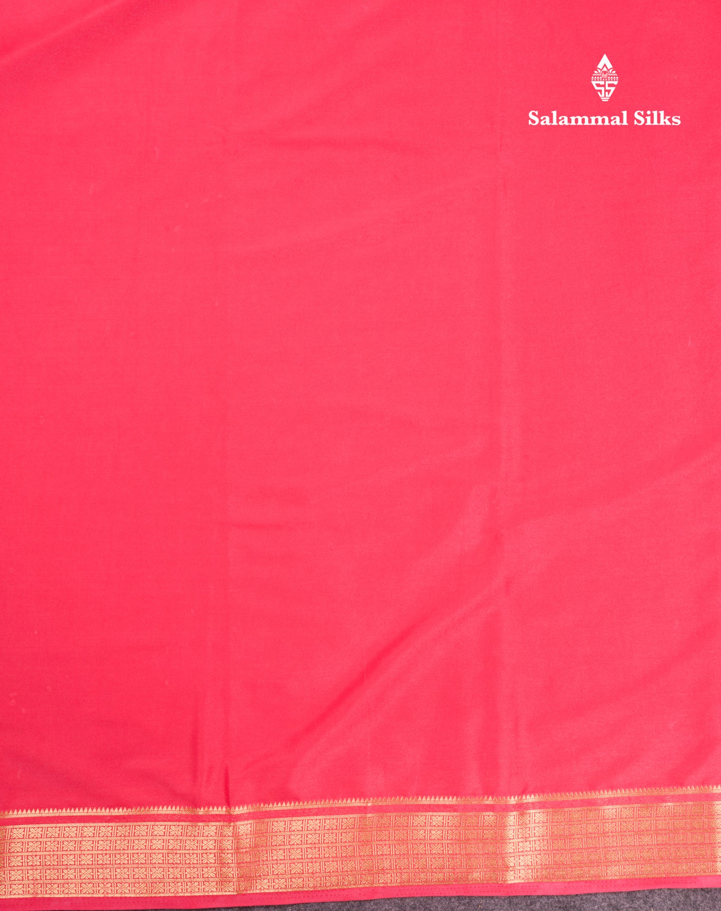 Pink Plain Semi Mysore Crepe Saree With Traditional Border