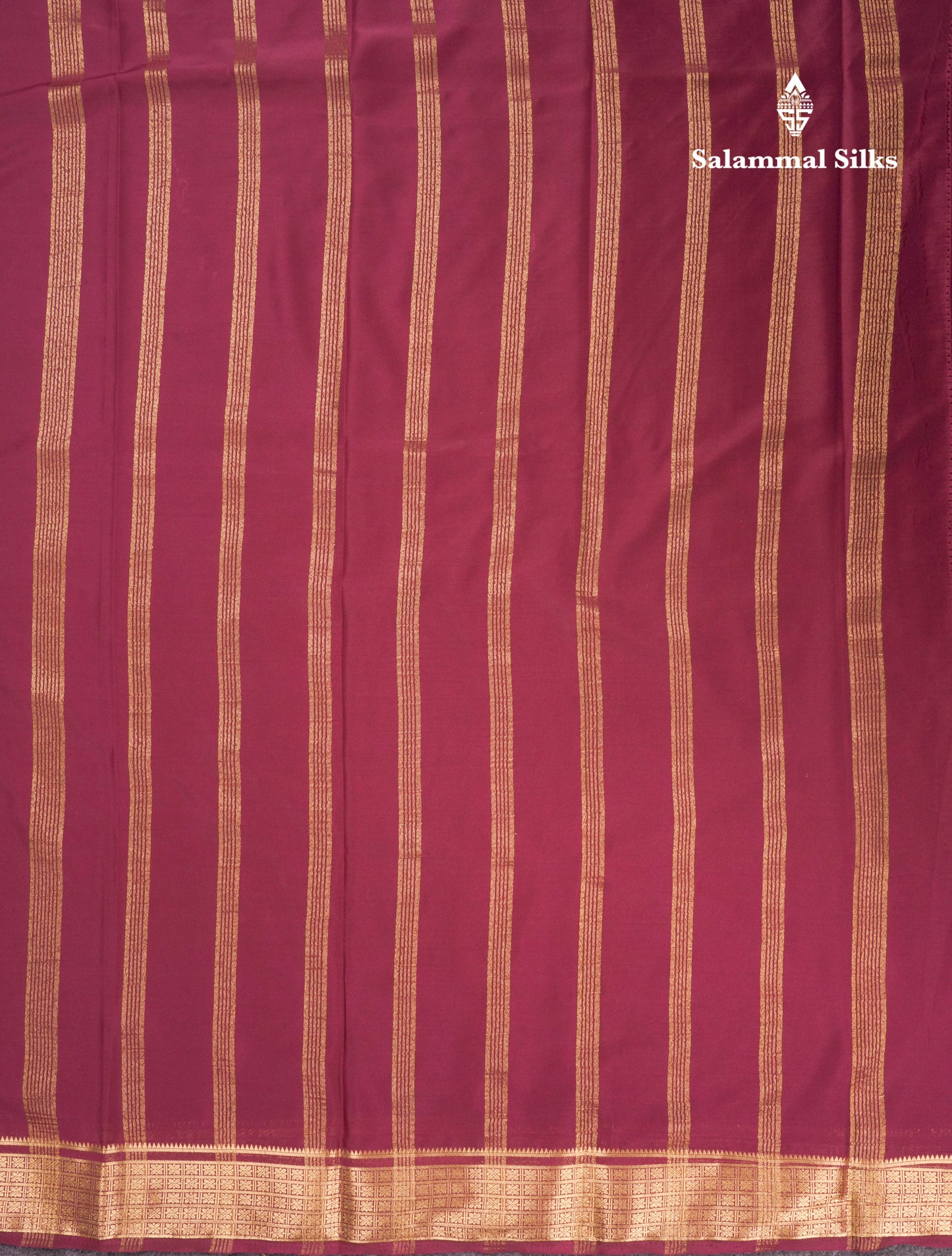 Pink Plain Semi Mysore Crepe Saree With Traditional Border
