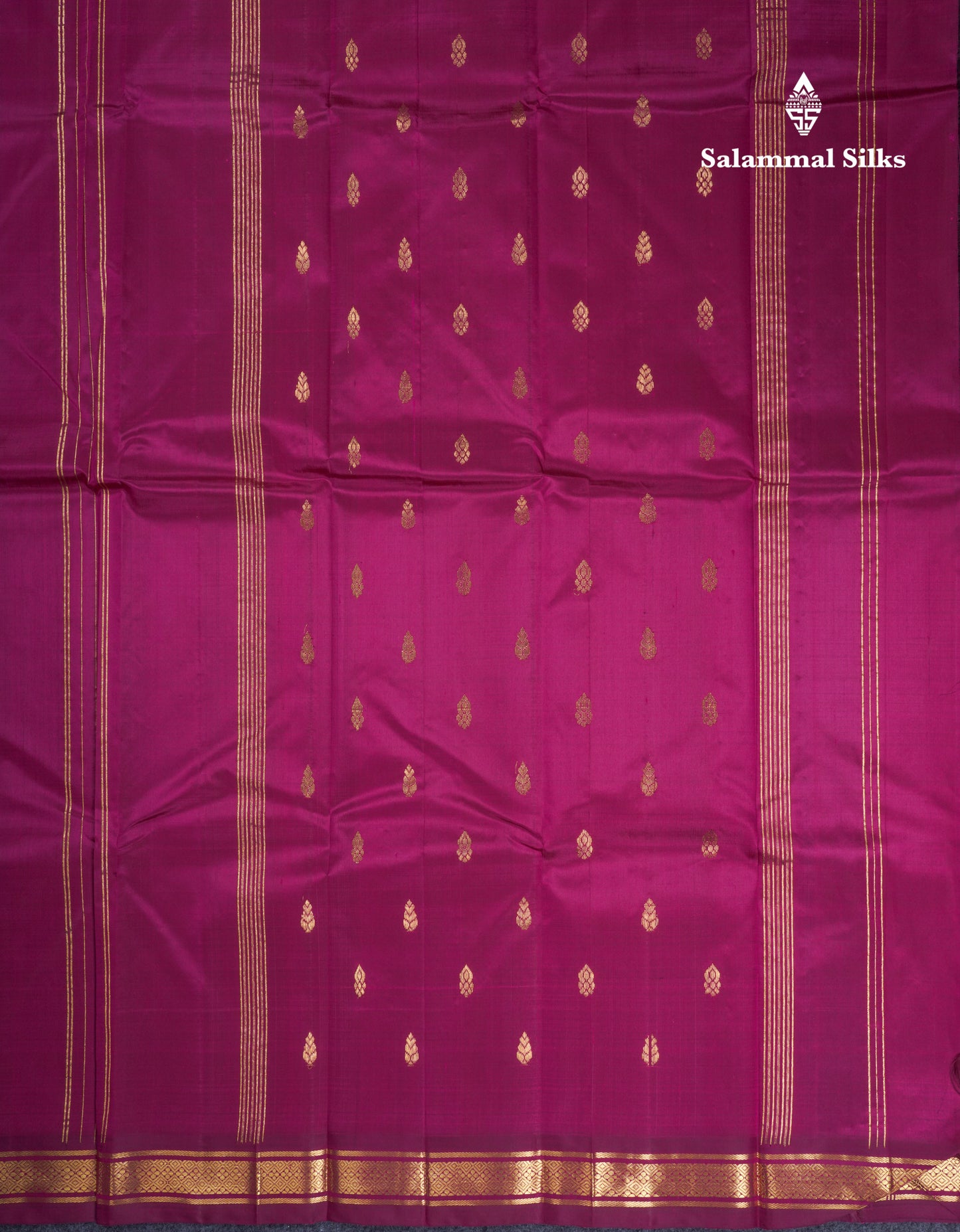 Violet Beautiful Pure Kanjivaram Silk Saree With Self Traditional One Side Border