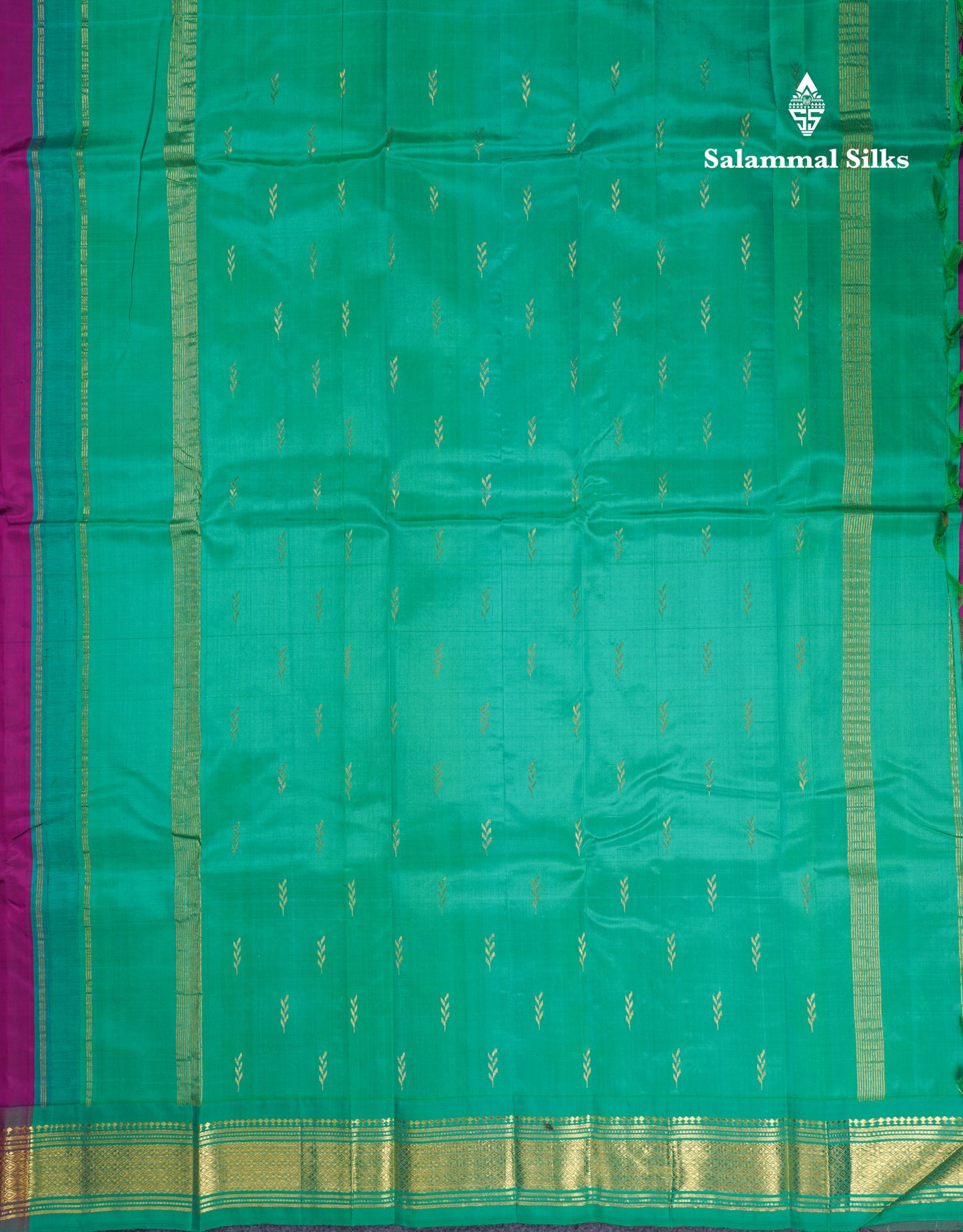 Beautiful Vadamalli Pure Kanjivaram Silk Saree With Contrast Green Traditional One Side Border