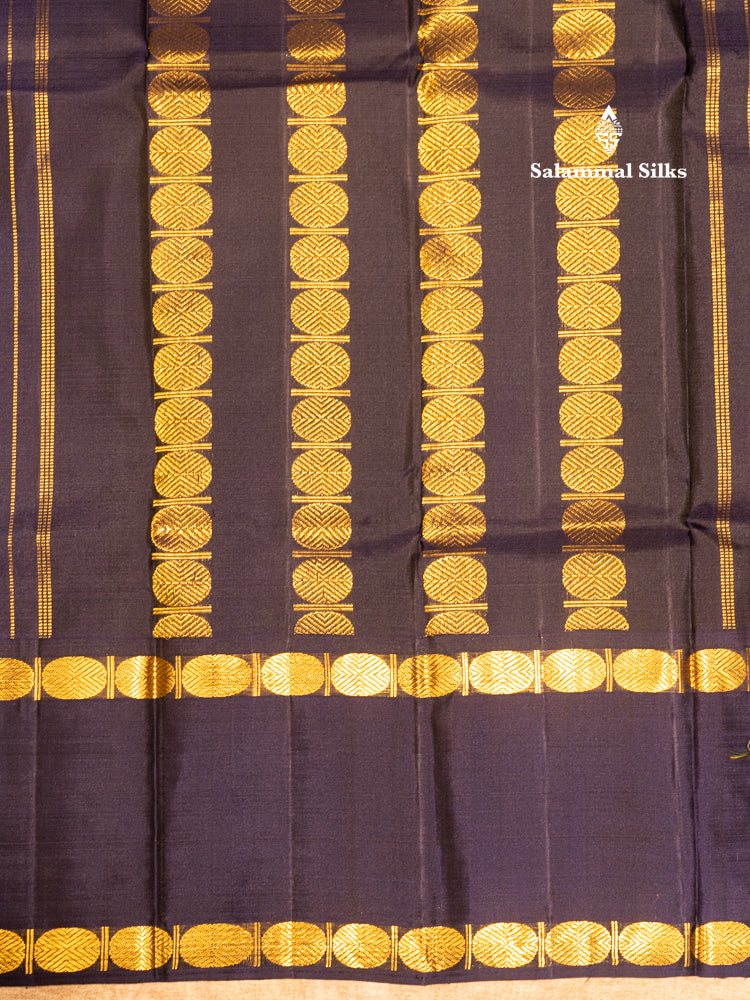 Bottle Green Colour Kanjivaram Pure Silk Saree With Navy Blue Double Border
