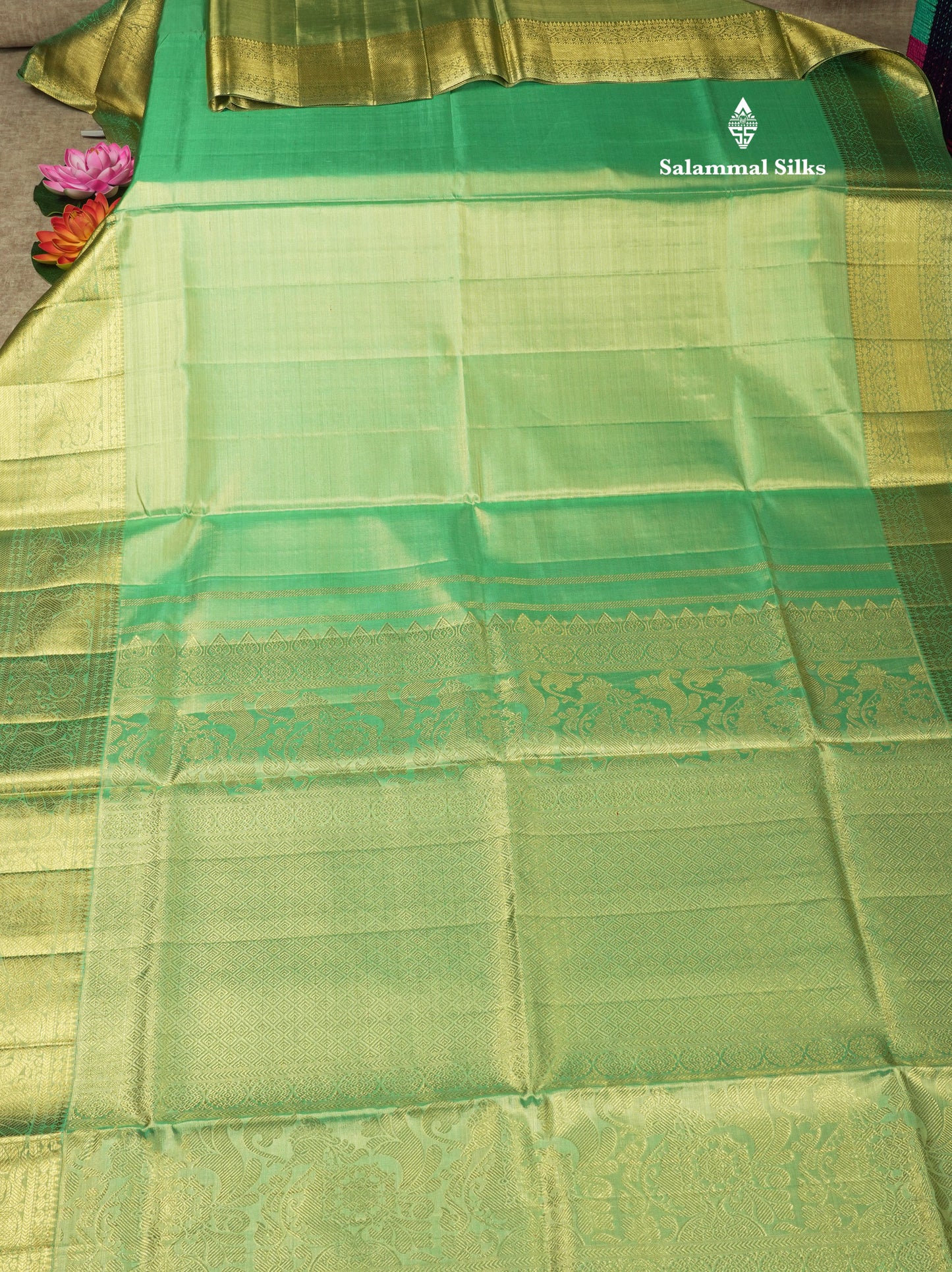 Beautiful Light Green Tissue Plain Pure Kanjivaram Silk Saree (2G) Zari With Self Border