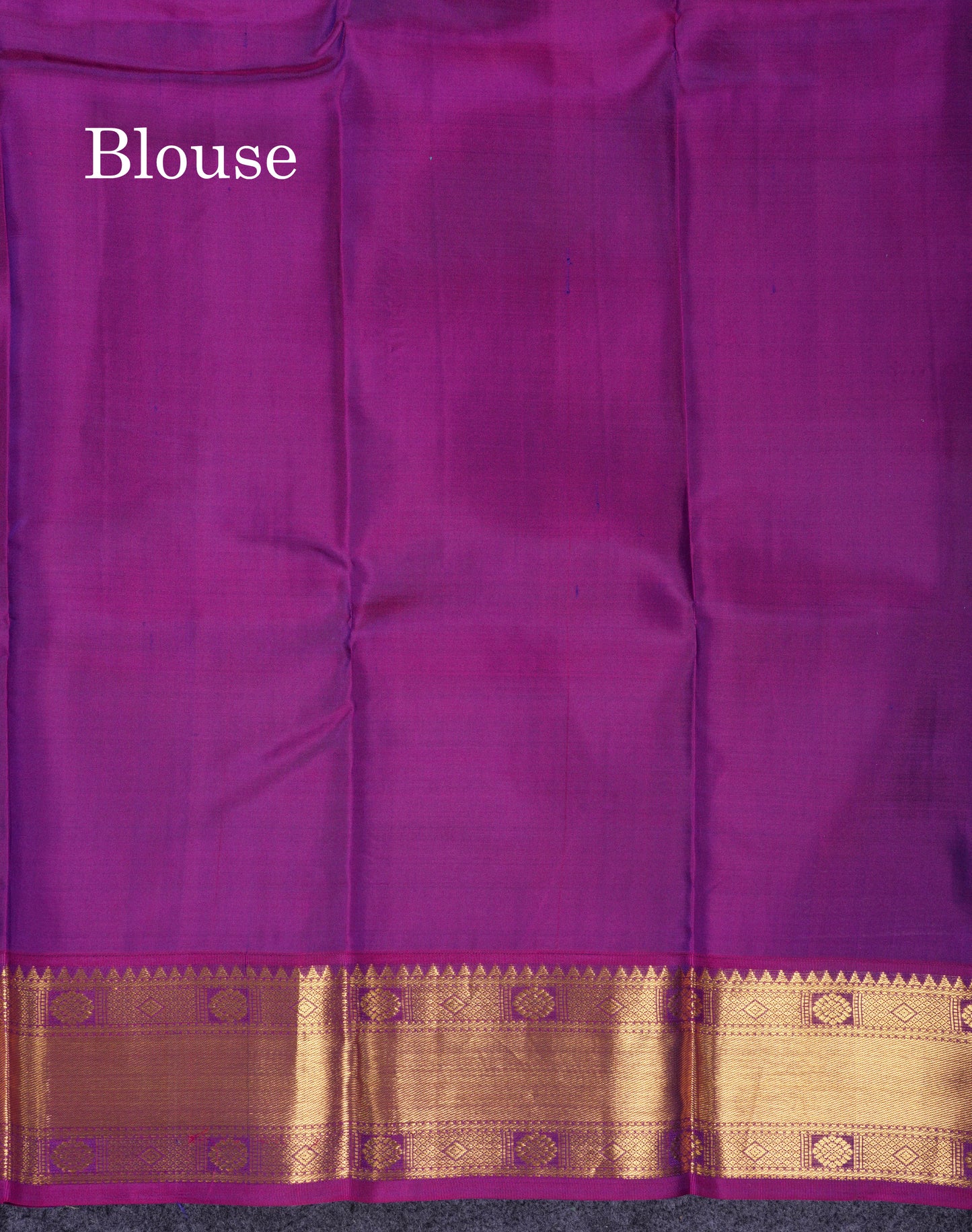 Beautiful Sapphire Green Pure Kanjivaram Silk Saree With Contrast Magenta Traditional Border
