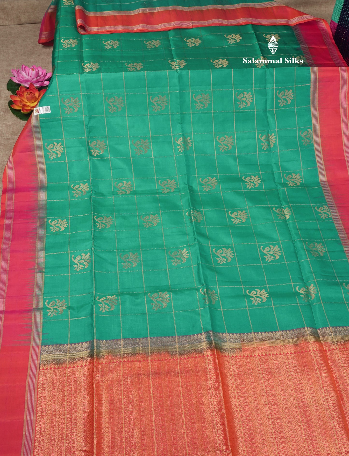 Beautiful Sea Green Pure Kanjivaram Soft Silk Saree With Contrast Pinkish Orange Border