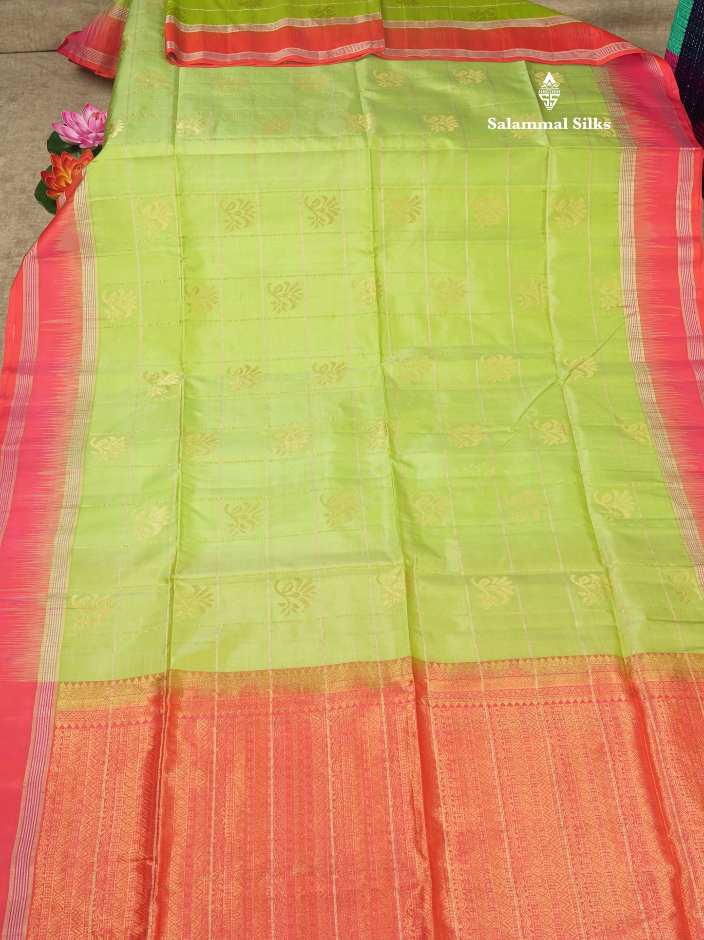 Beautiful Sea Green Pure Kanjivaram Soft Silk Saree With Contrast Pinkish Orange Border