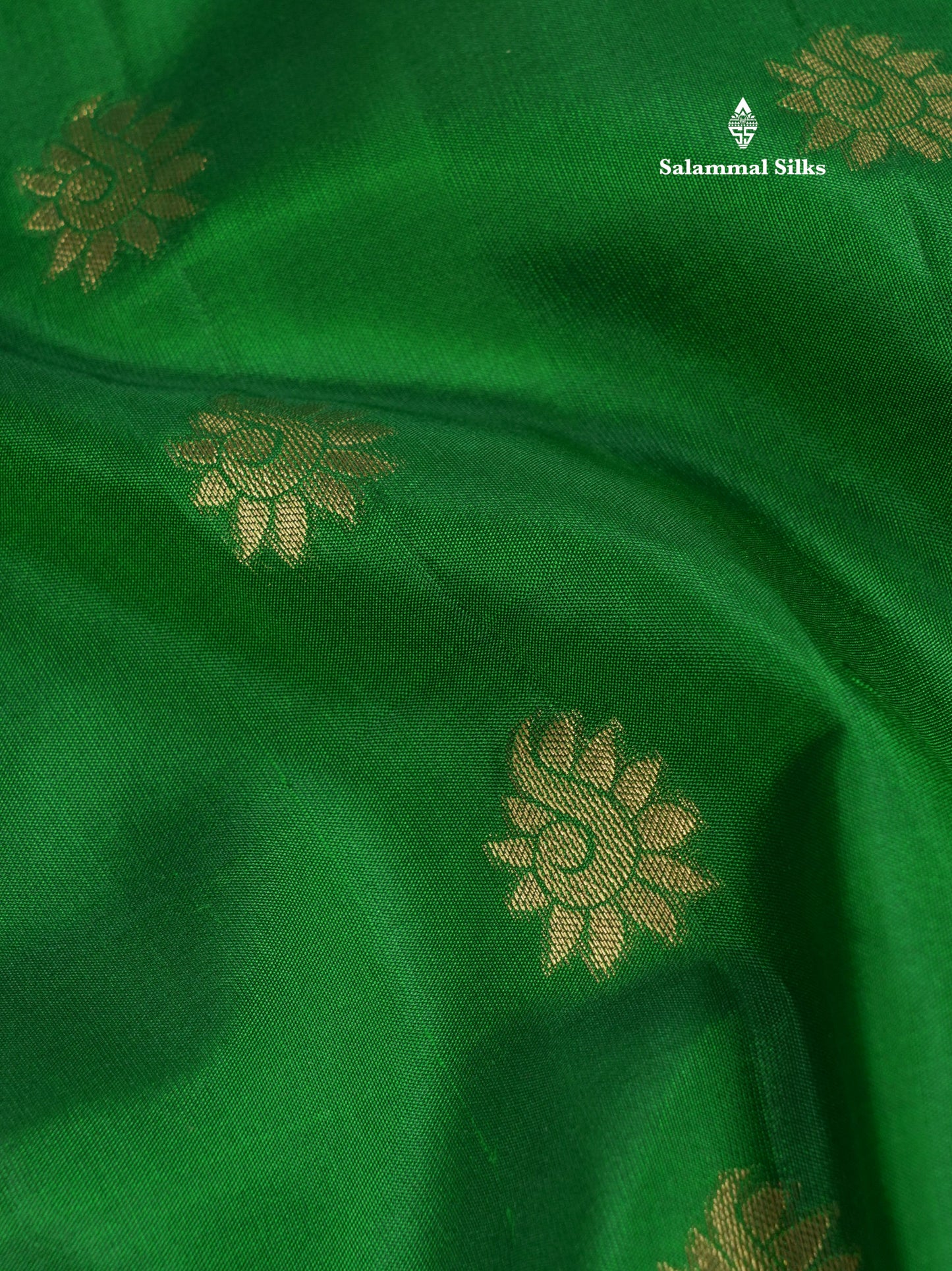 Beautiful Bottle Green Pure Kanjivaram Soft Silk Saree With Contrast Pinkish Orange Border