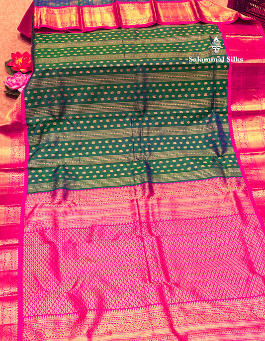 Peacock Green Colour Kanjivaram Pure Silk Saree With Traditional Pink Border