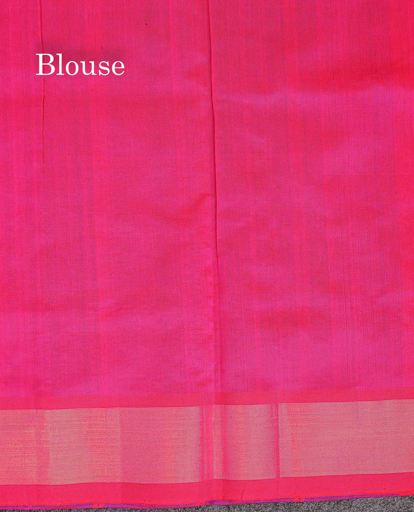Contrasr Pink Blouse Of Dual Tone Blue Semi Silk Cotton Saree