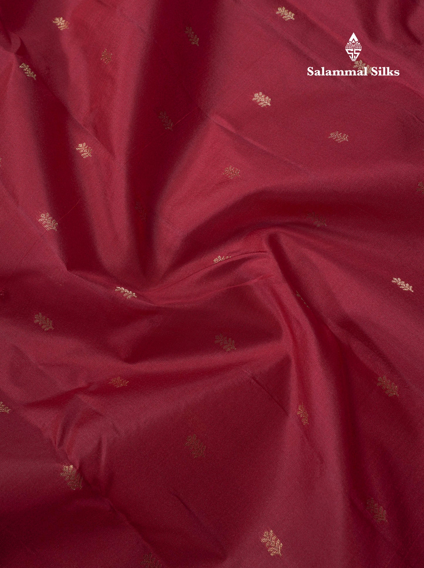 Chilly Red Pure Kanjivaram Silk Saree With Self Small Traditional Border