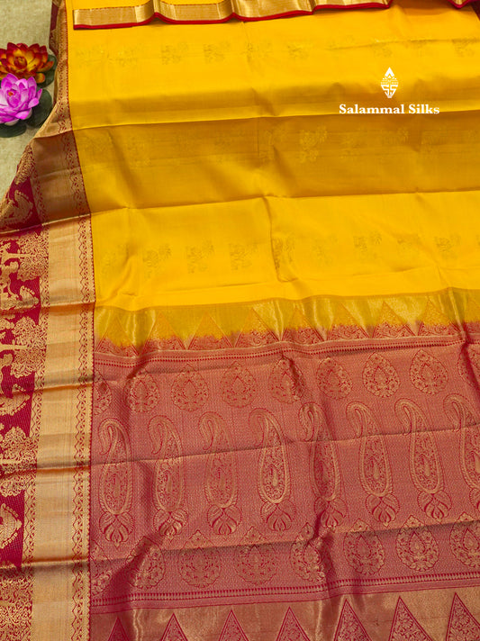 Mango Yellow Colour Pure Kanjivaram Silk Saree with Red Pallakku Fancy Border