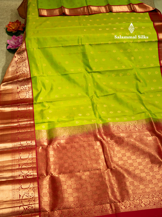 Parrot Green Colour Pure Kanjivaram Silk Saree With Red Border