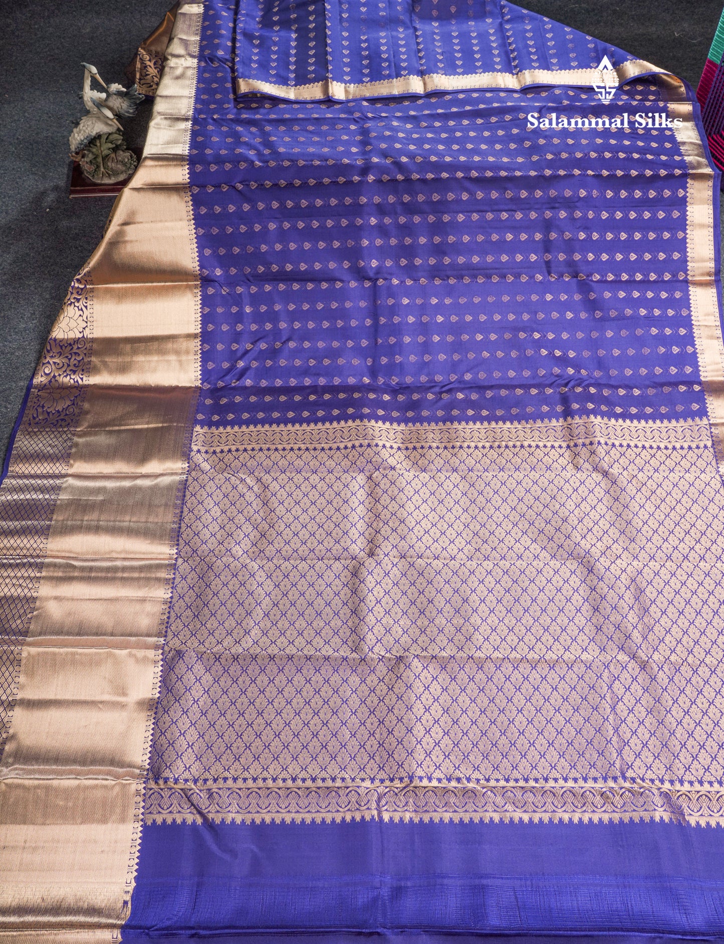 Dual Tone Purple Pure Kanjivaram Silk Saree With Self Long Border