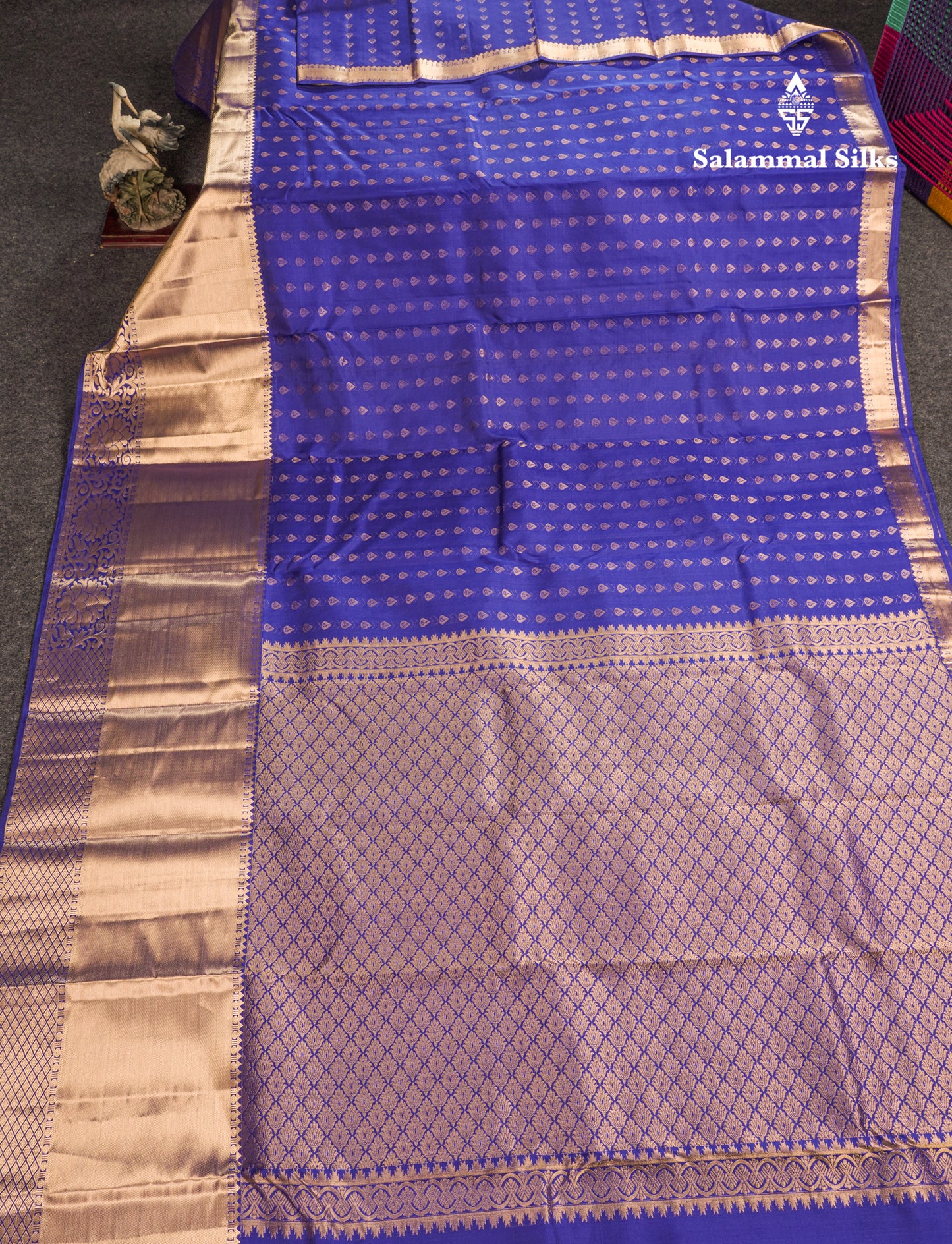 Dual Tone Purple Pure Kanjivaram Silk Saree With Self Long Border