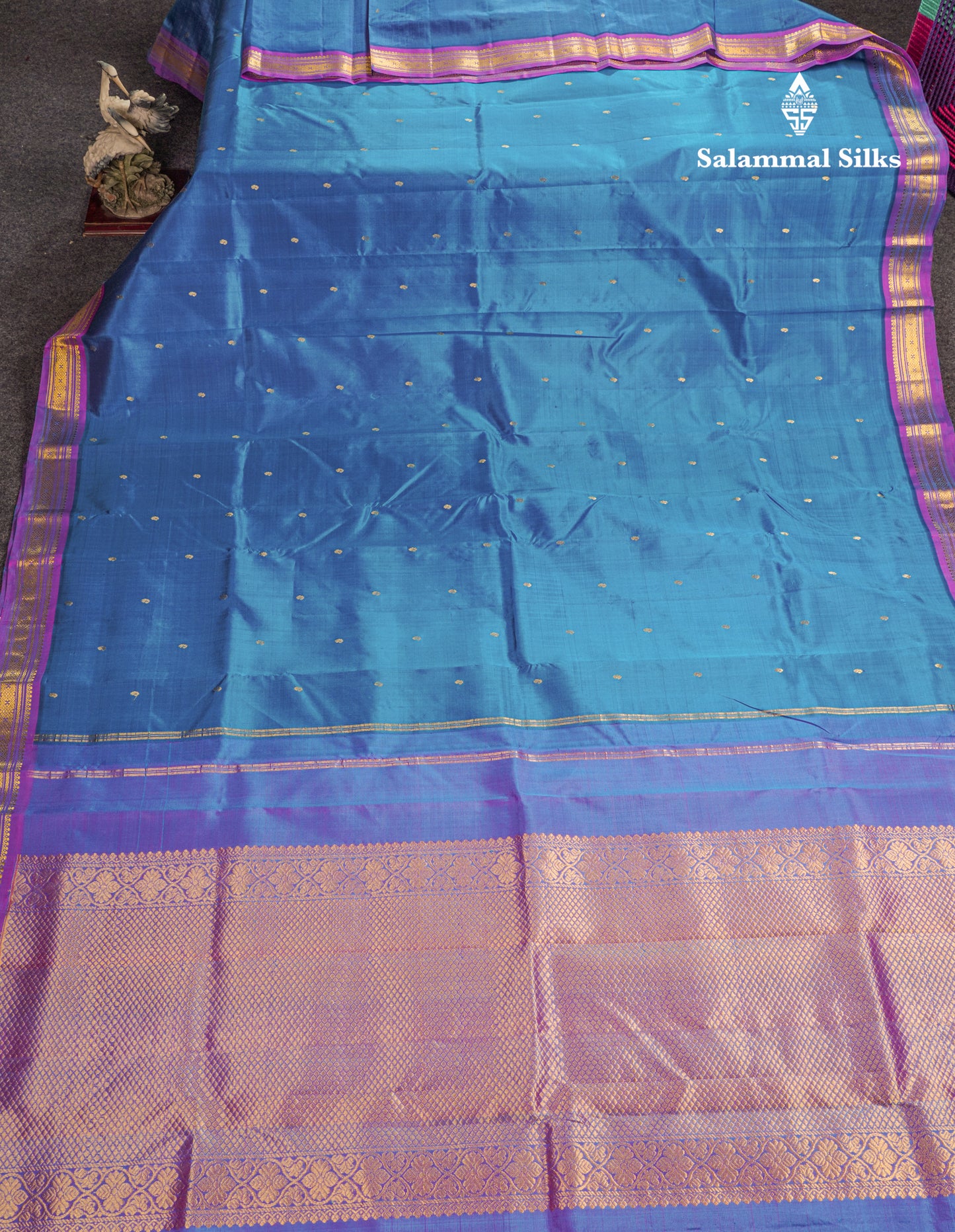 Dual Tone Peacock Blue Pure Kanjivaram Silk Saree With Contrast Vadamalli Small Border