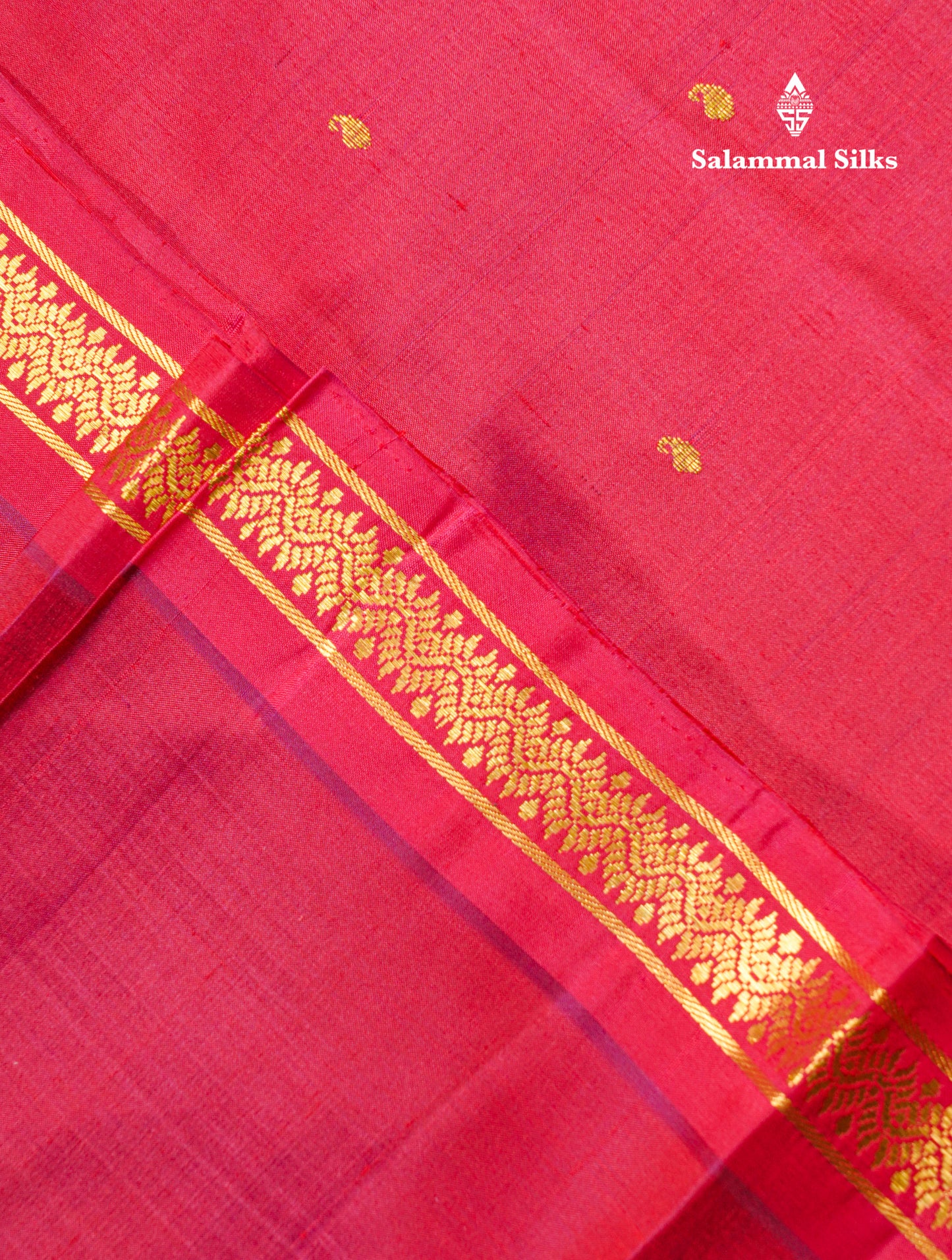 Dual Tone Maroon Pure Kanjivaram Silk Saree With Contrast Reddish Maroon Small Border