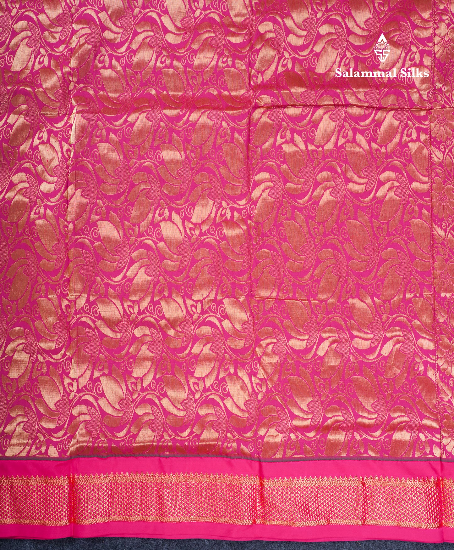9.5 Yards Semi Silk Saree Parrot Green With Contrast Pink Traditional Border