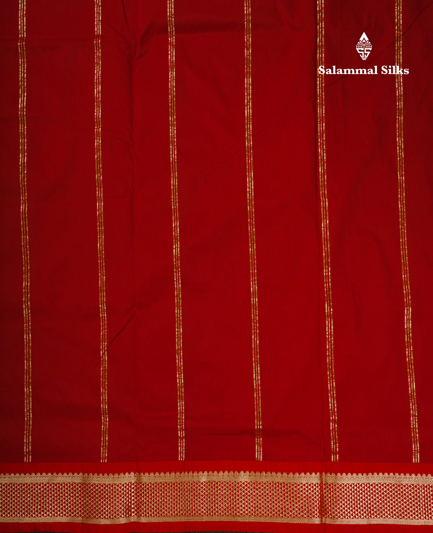 9.5 Yards Semi Silk Saree Parrot Green With Contrast Chilly Red Traditional Border