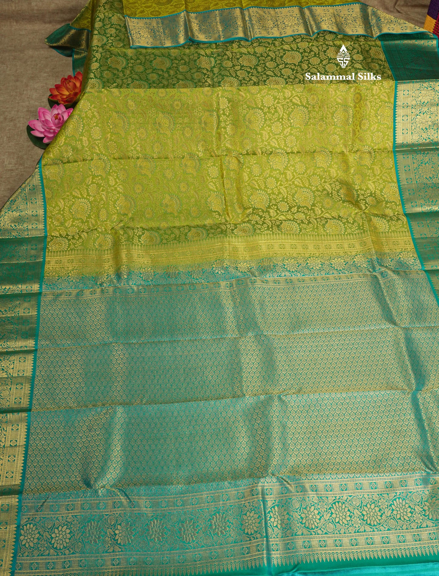 Parrot Green Bridal Pure Kanjivaram Silk Saree With Contrast Sea Green Border
