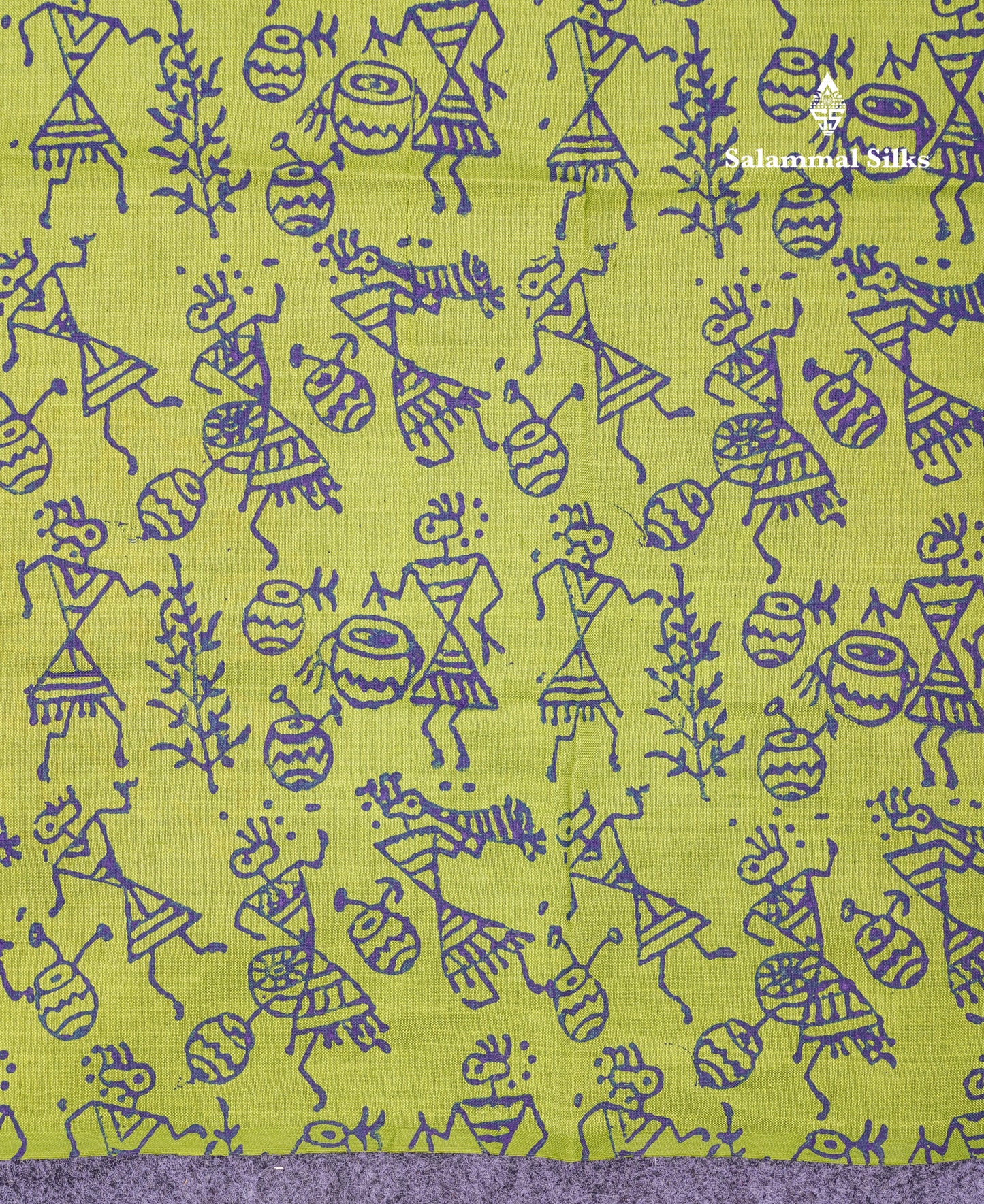 Beautiful Royal Blue South Cotton Printed Saree With Contrast Parrot Green Blouse