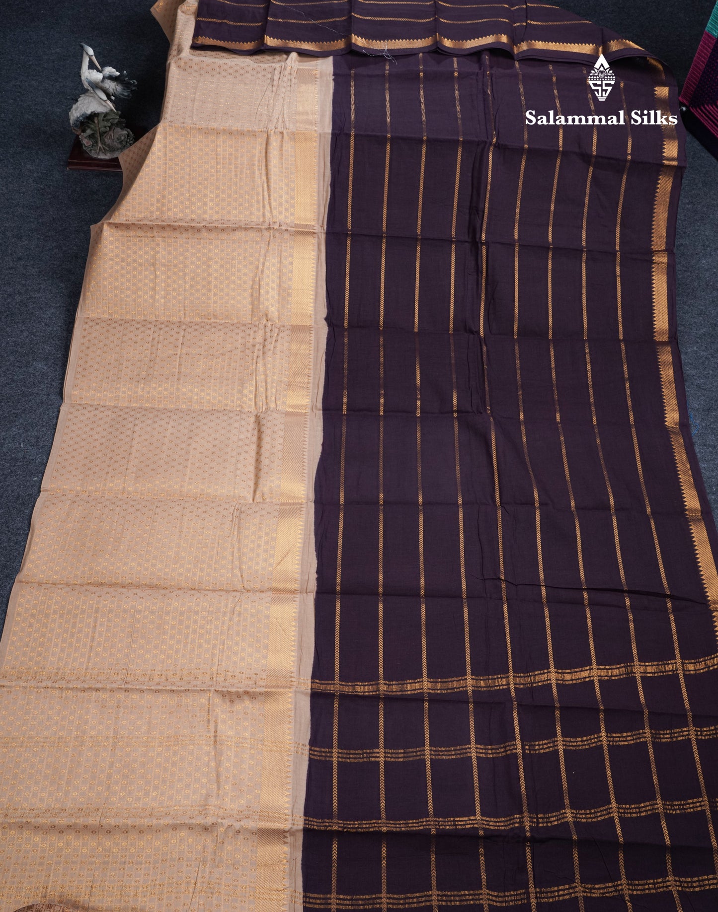 Beautiful Dark Purple Pure Sungudi Cotton Saree With Contrast Sandal Long Border