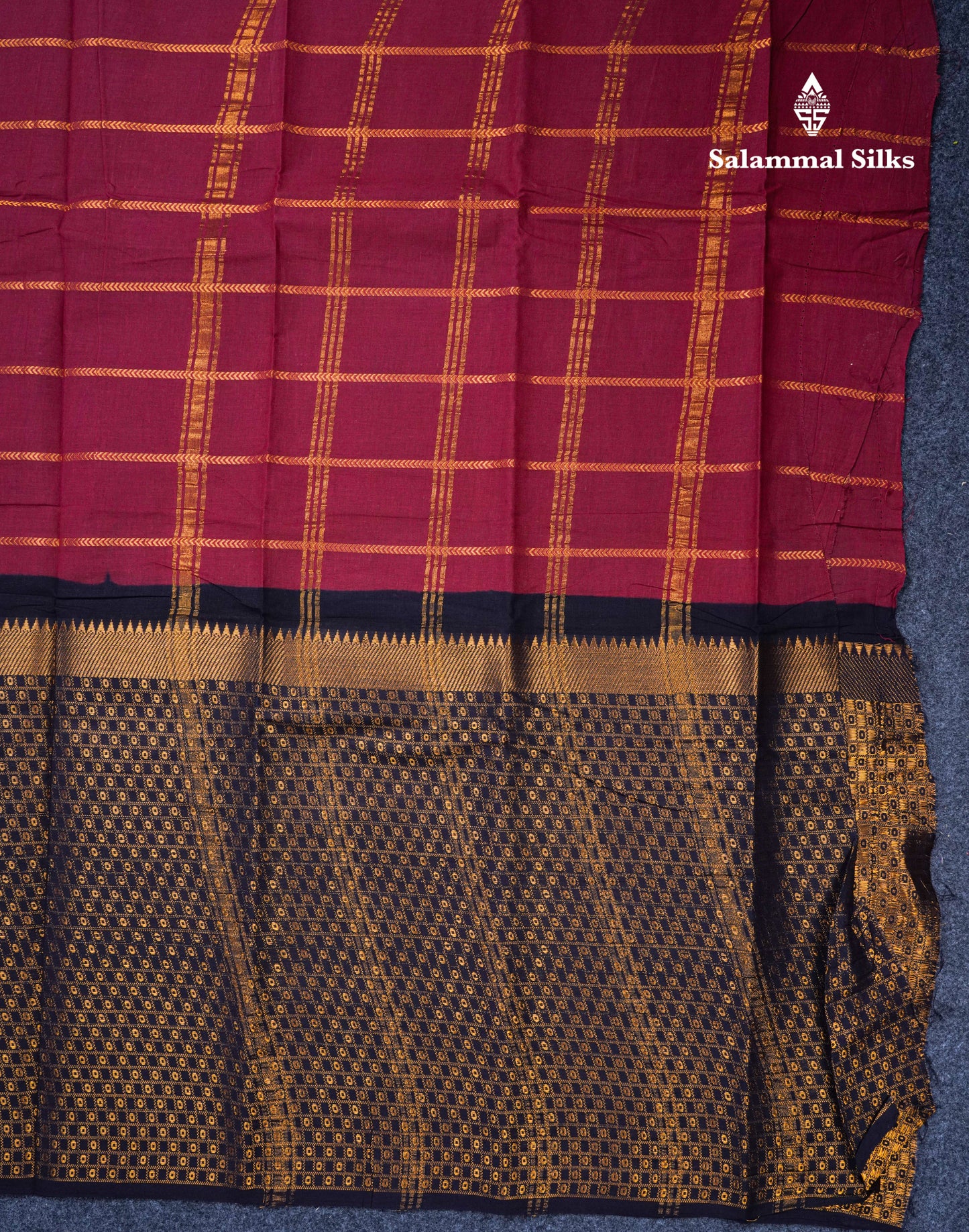 Beautiful Dark Purple Pure Sungudi Cotton Saree With Contrast Sandal Long Border