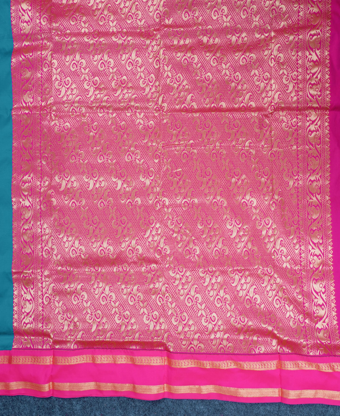 9.5 Yards Semi Silk Saree Peacock Blue with Contrast Pink Traditional Rettapet Border