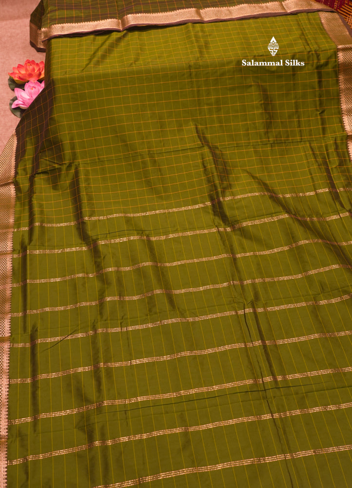 9 Yards Semi Silk Saree Green Colour with Gold Zari Border