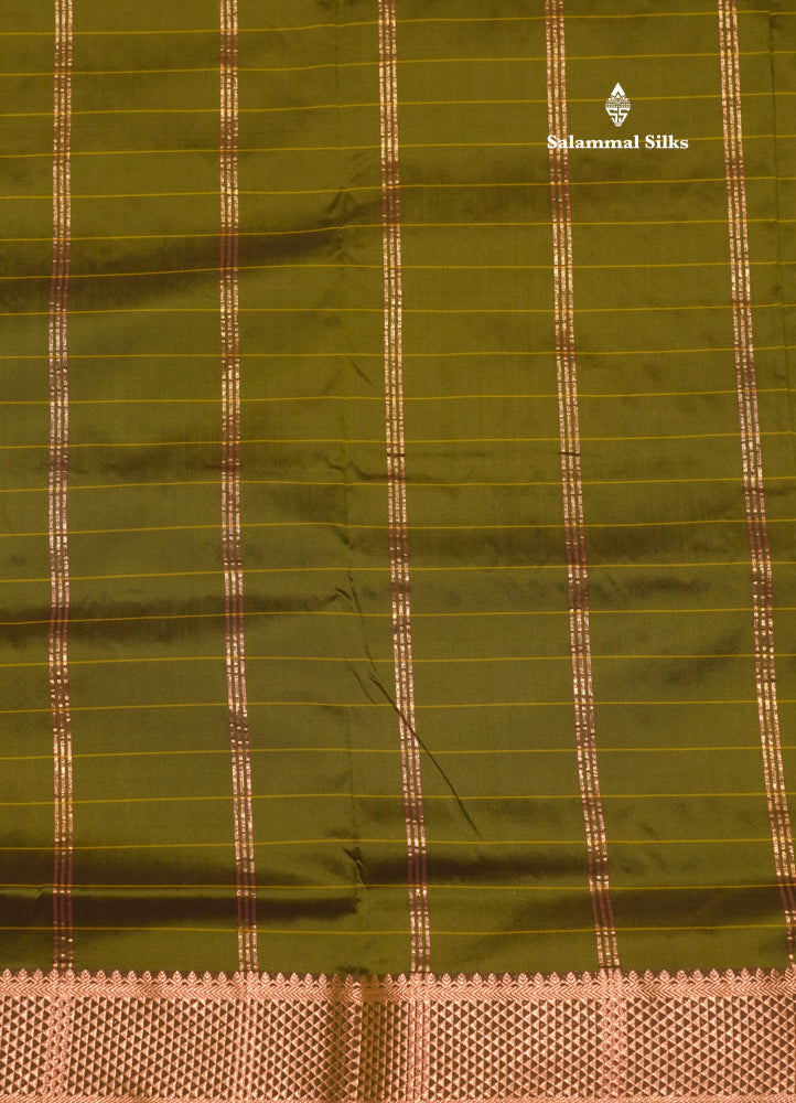 9 Yards Semi Silk Saree Green Colour with Gold Zari Border