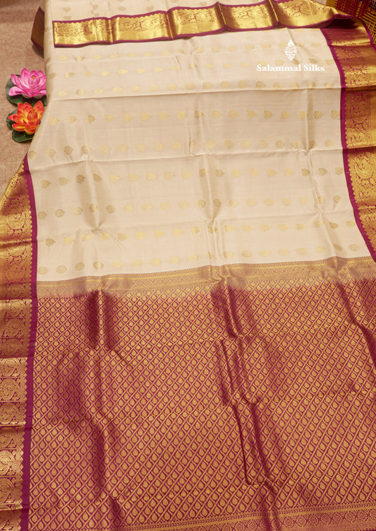Half White Colour Pure Kanjivaram Silk Saree With Magenta Border