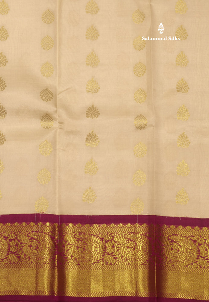 Half White Colour Pure Kanjivaram Silk Saree With Magenta Border