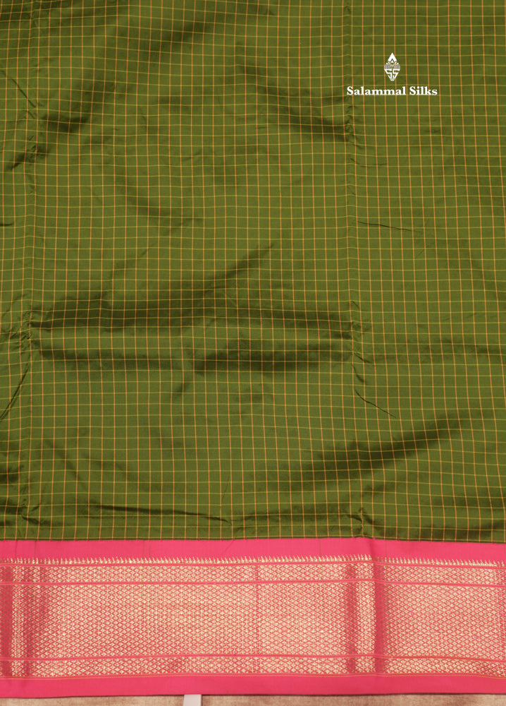 9 Yards Semi Silk Saree Peacock Green Colour with Pink Border