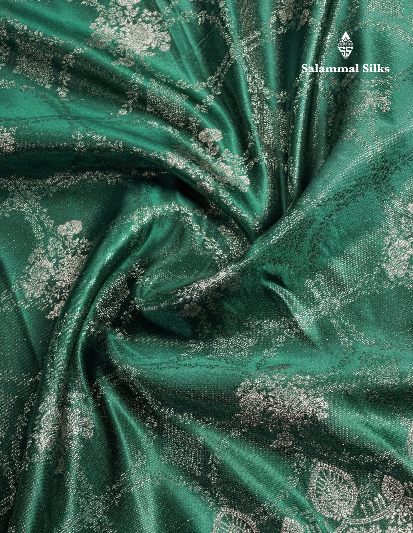 Beautiful Bottle Green Russian Silk Saree With Fancy Self Border
