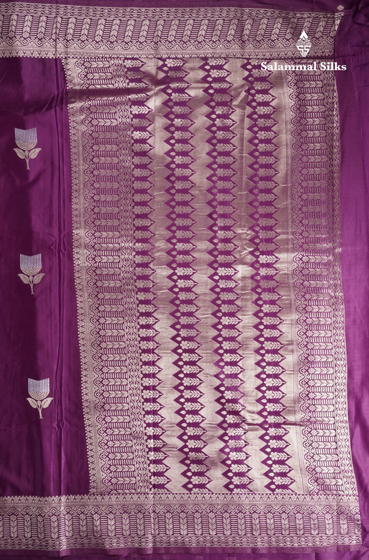 Beautiful Magenta Russian Silk Saree With Fancy Self Border