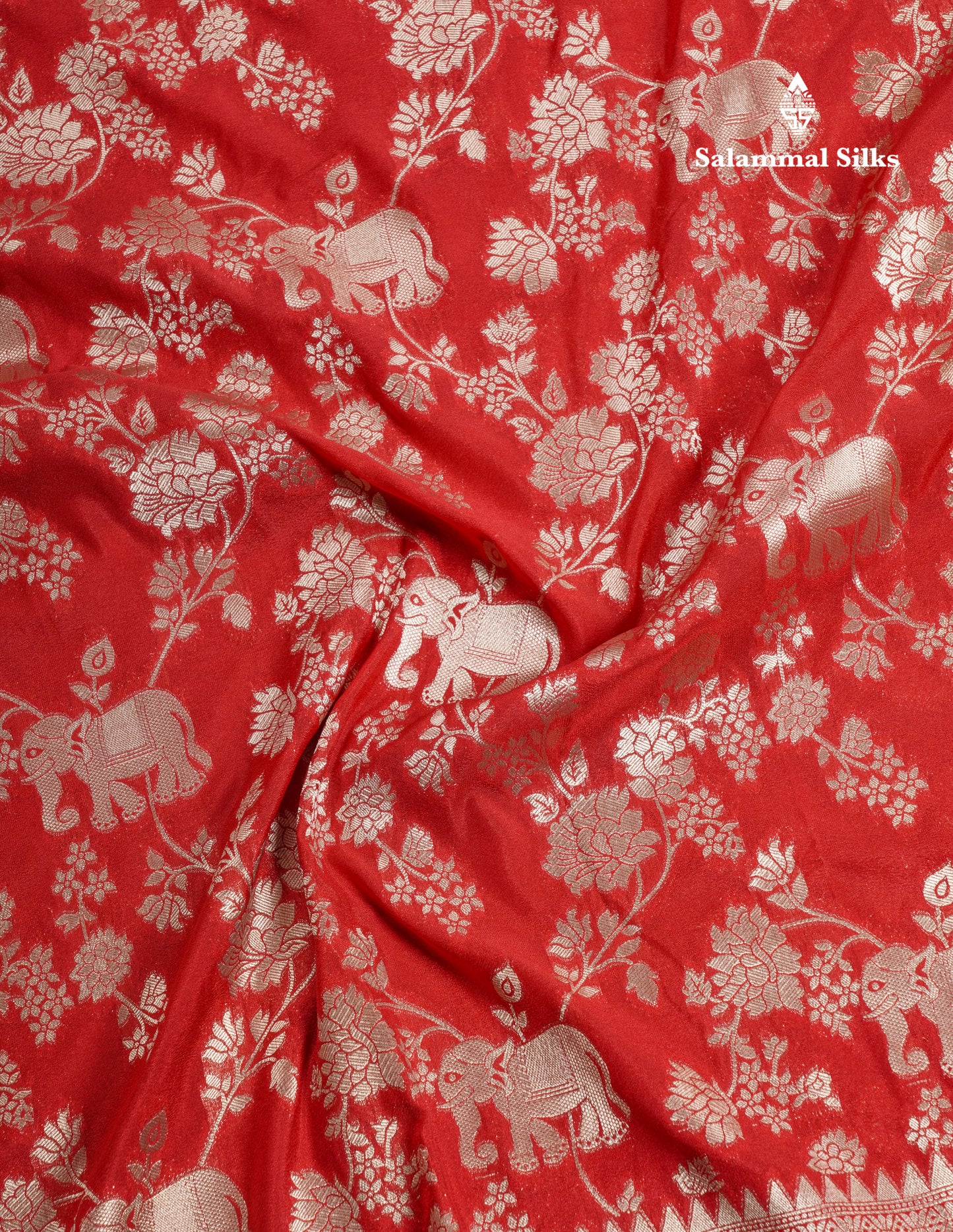 Beautiful Chilly Red Semi Georgette Saree With Fancy Self Evening Morning Border