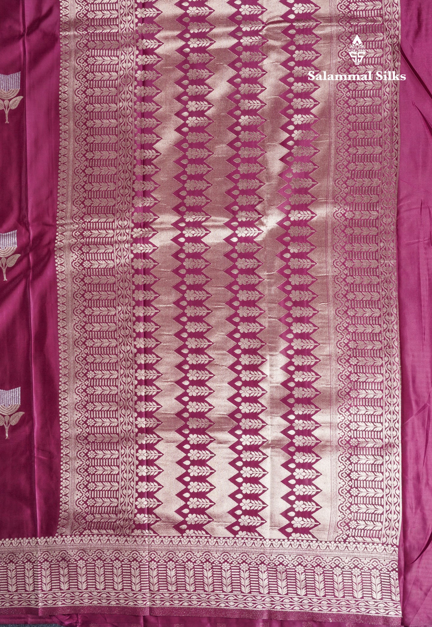 Beautiful Magenta Russian Silk Saree With Fancy Self Border