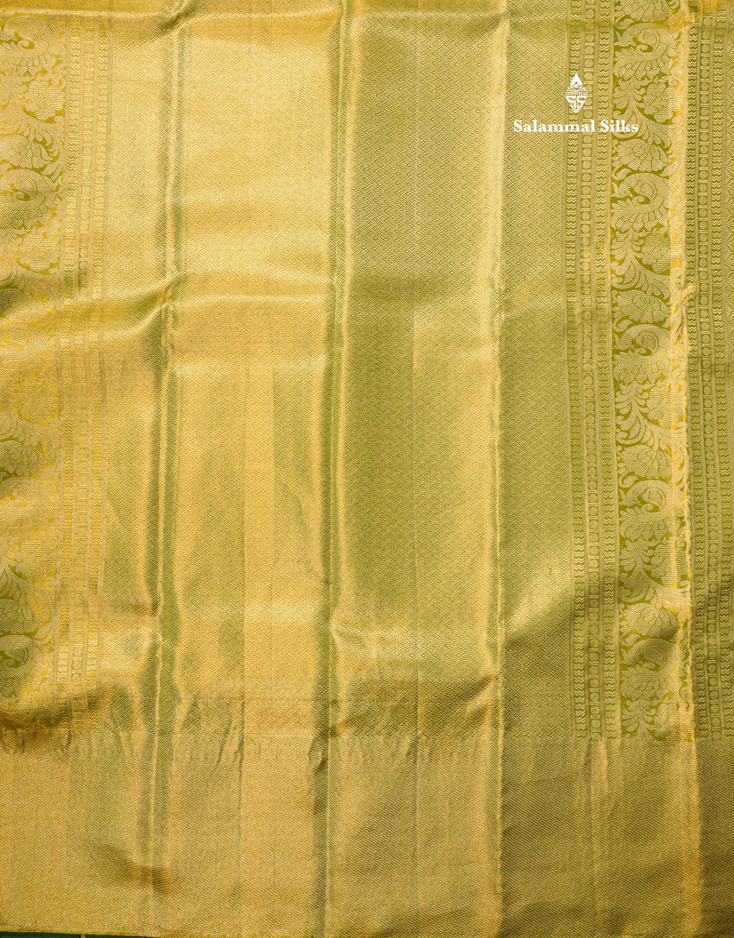 Light Elaichi Green Bridal Pure Kanjivaram Silk Saree With Contrast Light Green Blouse