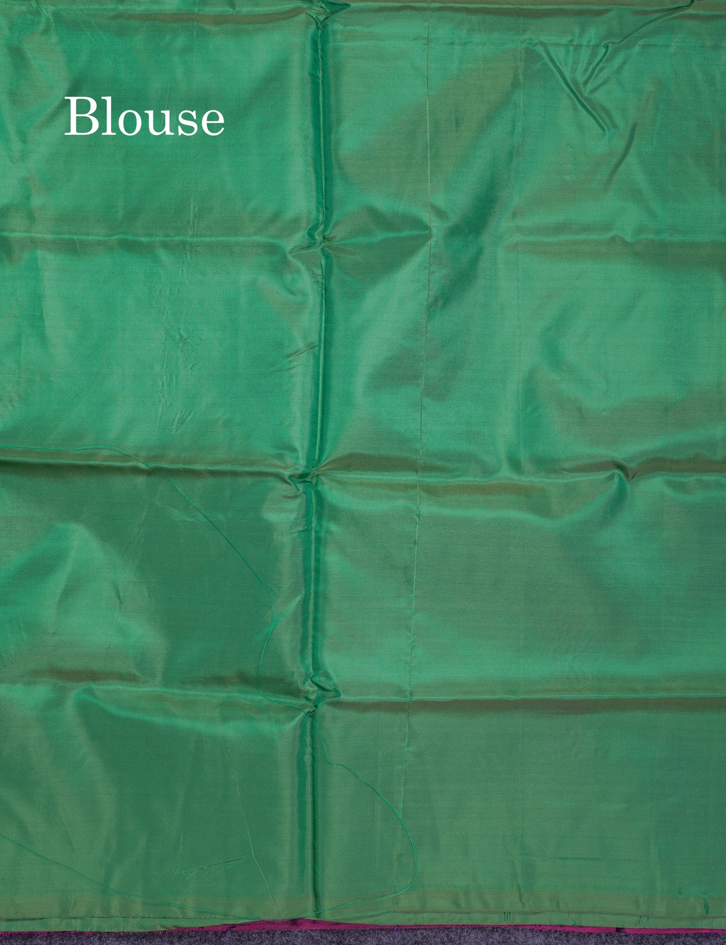 Magenta Thread work Buttas Banana Pinth Saree (Vaazhainaar Pattu) With Contrast Saffire Green Blouse